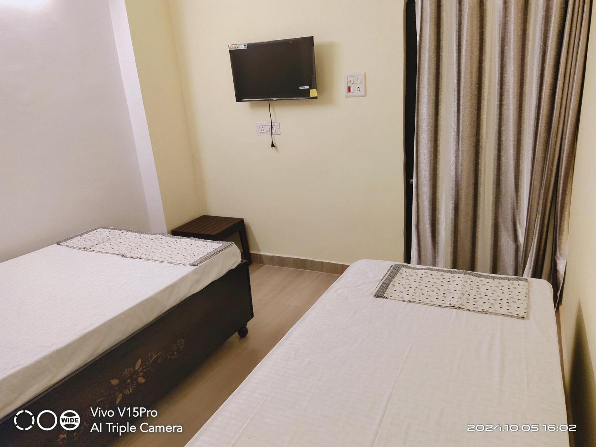 Incredible Banaras Inn 瓦拉纳西 外观 照片